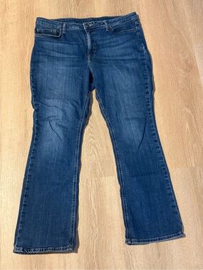 Women’s Lee Blue Jeans Size 18M - Great Condition
